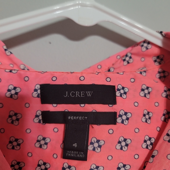 J Crew XS S Womens Perfect Shirt Top Blouse Button Up Neon Pink Navy Blue Sz 4 - Picture 3 of 4